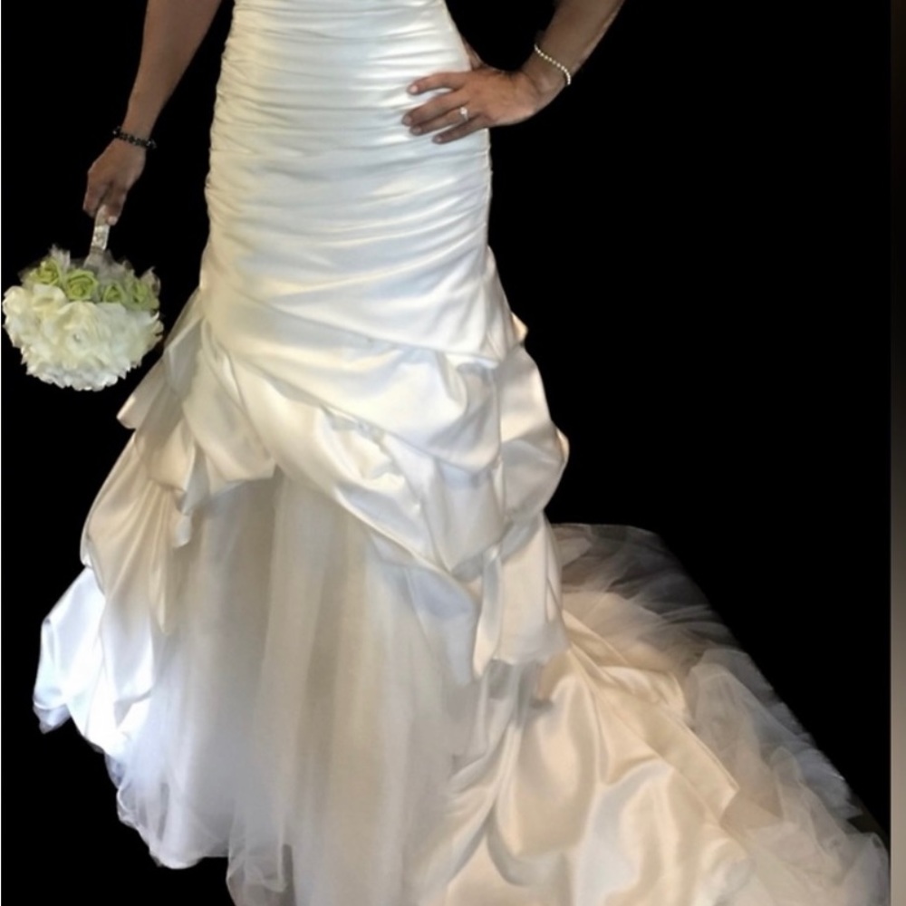 Wedding dress. Size 10